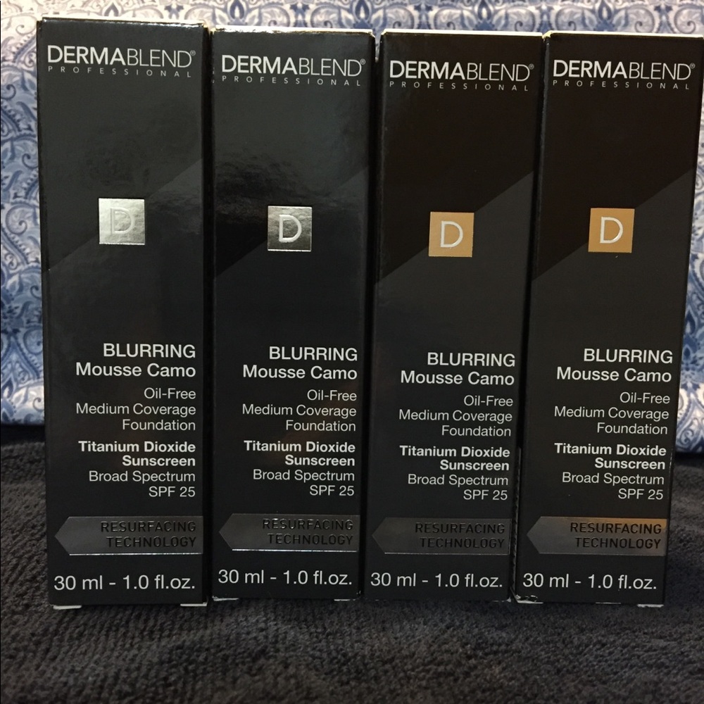 NEW Dermablend  Blurring Mousse Camo!